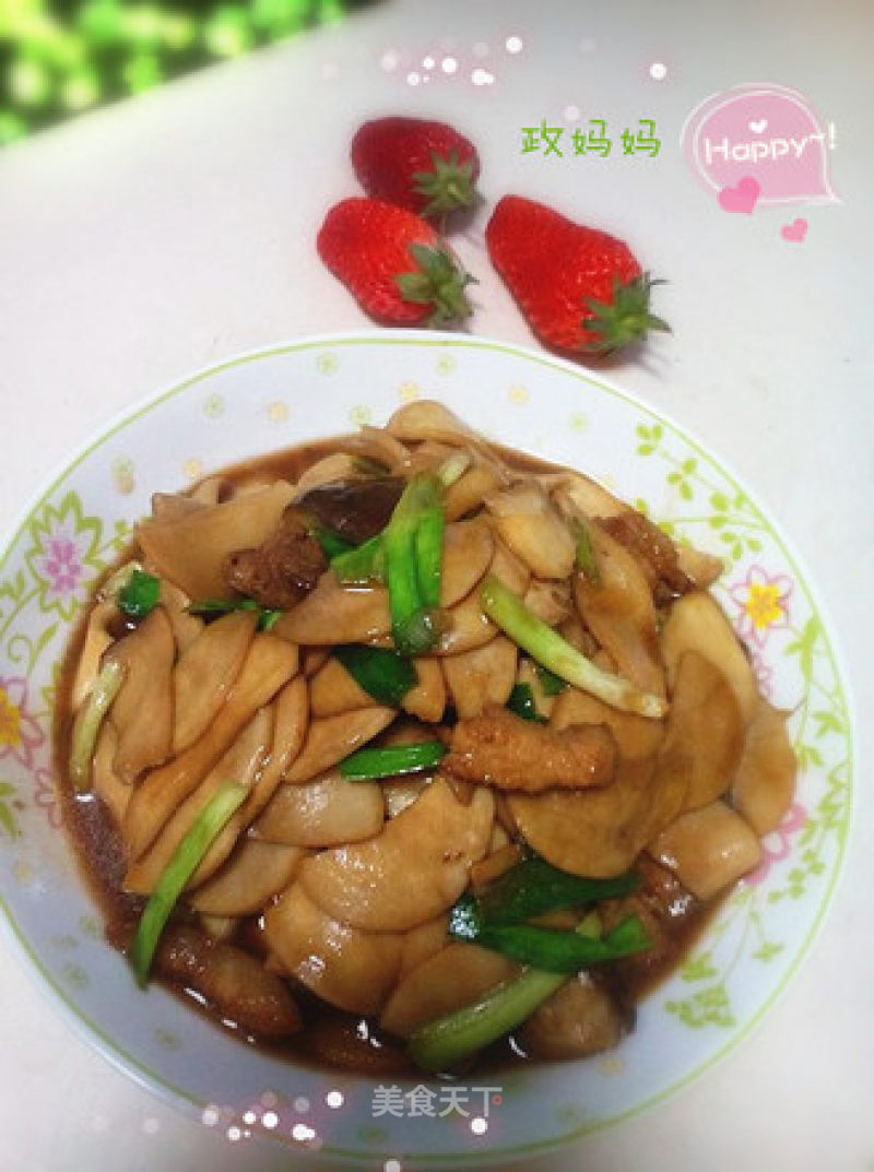 Stir-fried Mushrooms with Garlic Sprouts recipe