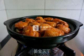 Braised Chicken Wings with Three Sauces recipe