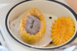 [sea Cucumber Snow Lotus Papaya Boat]: Sweet Water for Beautiful Women recipe