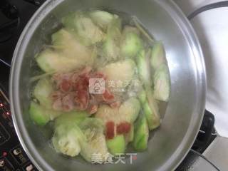 Loofah and Lean Meat Egg Soup recipe