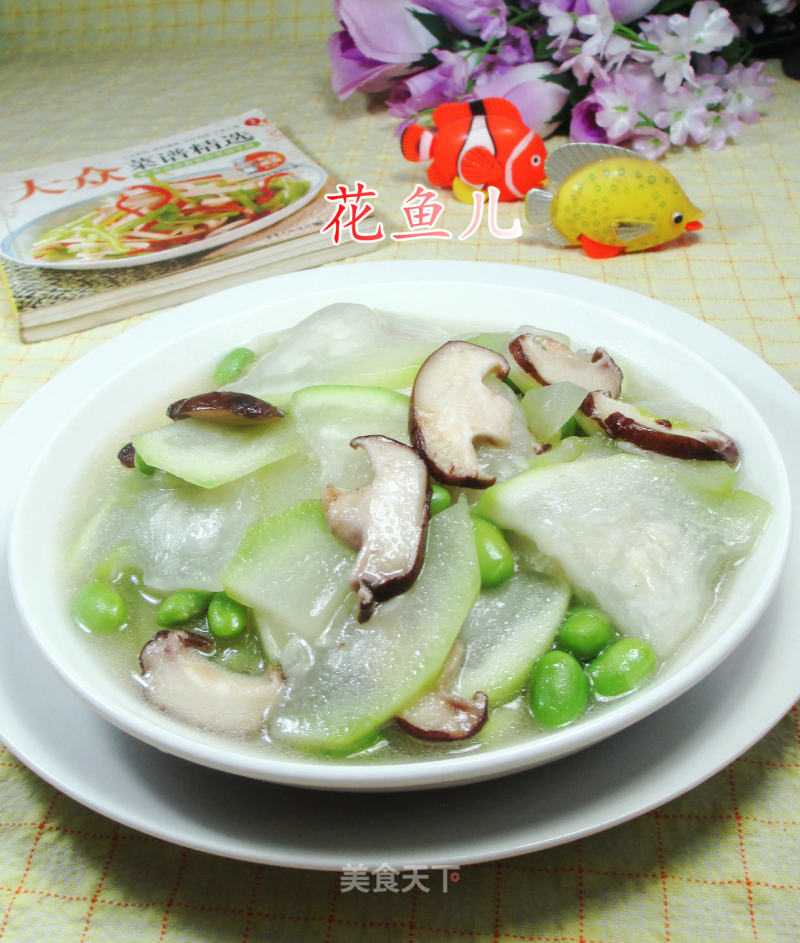 Stir-fried Pugua with Mushroom and Edamame recipe