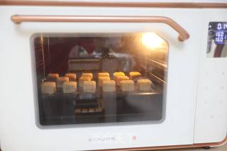 White Lotus Paste & Red Bean Paste Egg Yolk Moon Cake recipe