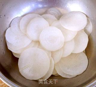 Sauce White Radish Slices recipe