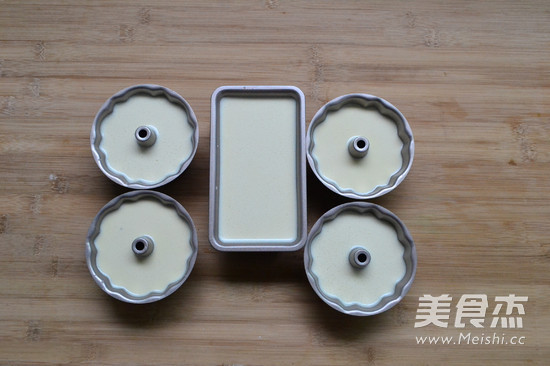 Coconut Golden Cake recipe