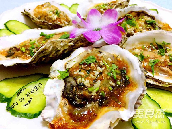 Grilled Oysters with Oyster Sauce and Garlic recipe