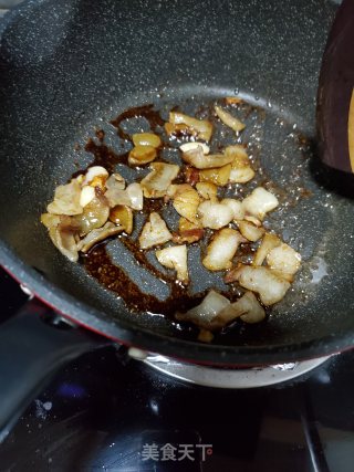 Stir-fried Capers with Oil Residue recipe