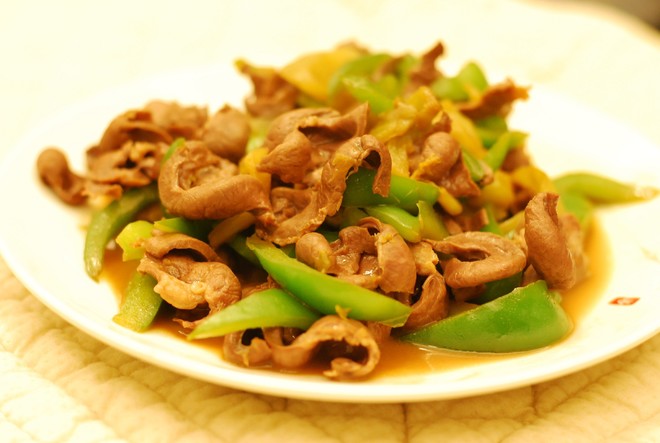 Stir-fried Pork Heart with Green Pepper recipe