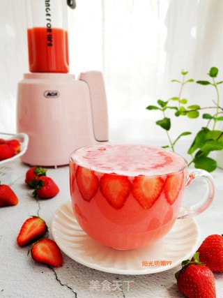 Strawberry Yogurt Cup recipe