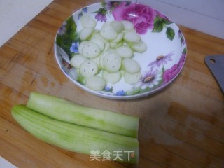 Scrambled Eggs with Loofah recipe