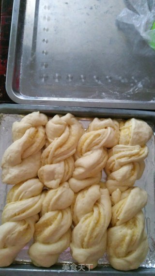 Condensed Milk Twisted Bread recipe