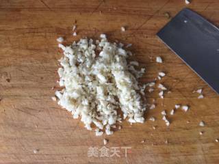 Steamed Loofah with Garlic Vermicelli recipe