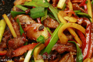 Kiki Beef's Private Kitchen 12-twice-cooked Pork with Soy Sauce recipe