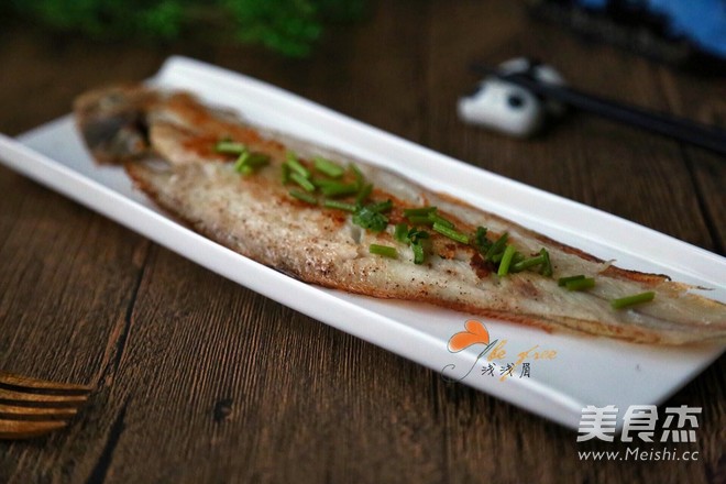 Pan-fried Tongue Fish recipe