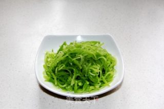 Lettuce with Scallion Oil recipe
