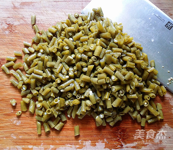 Capers with Minced Meat recipe