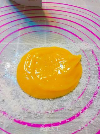 Dove Chocolate Mango Coconut Daifuku recipe