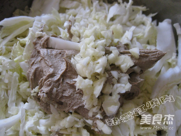 Cabbage Heart with Sesame Sauce recipe