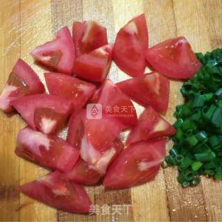 Tomato Enoki Mushroom Egg Soup recipe