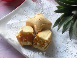 Crispy and Delicious Pineapple Cake recipe