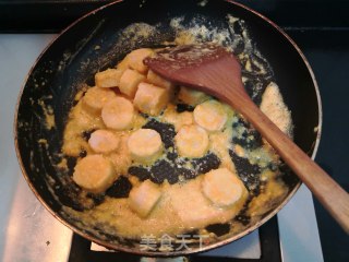 Baked Yam with Salted Egg Yolk recipe