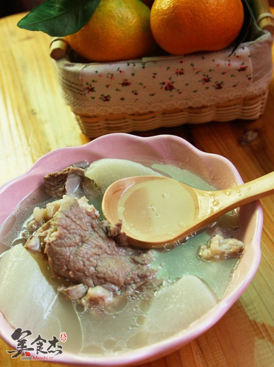 Radish Pot Pork Bone Soup recipe