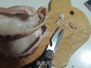 Belly Sliced Fungus and Peanut Soup recipe