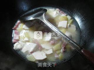 Boiled Tofu with Bacon and Potatoes recipe