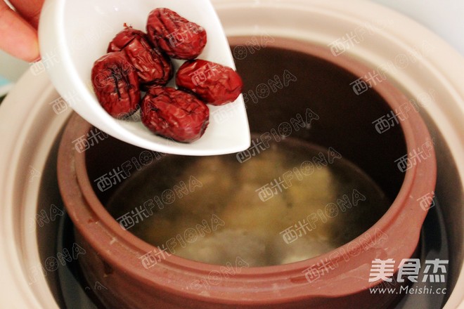 Astragalus Pork Ribs Soup recipe