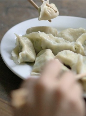 Leek and Shrimp Dumplings recipe