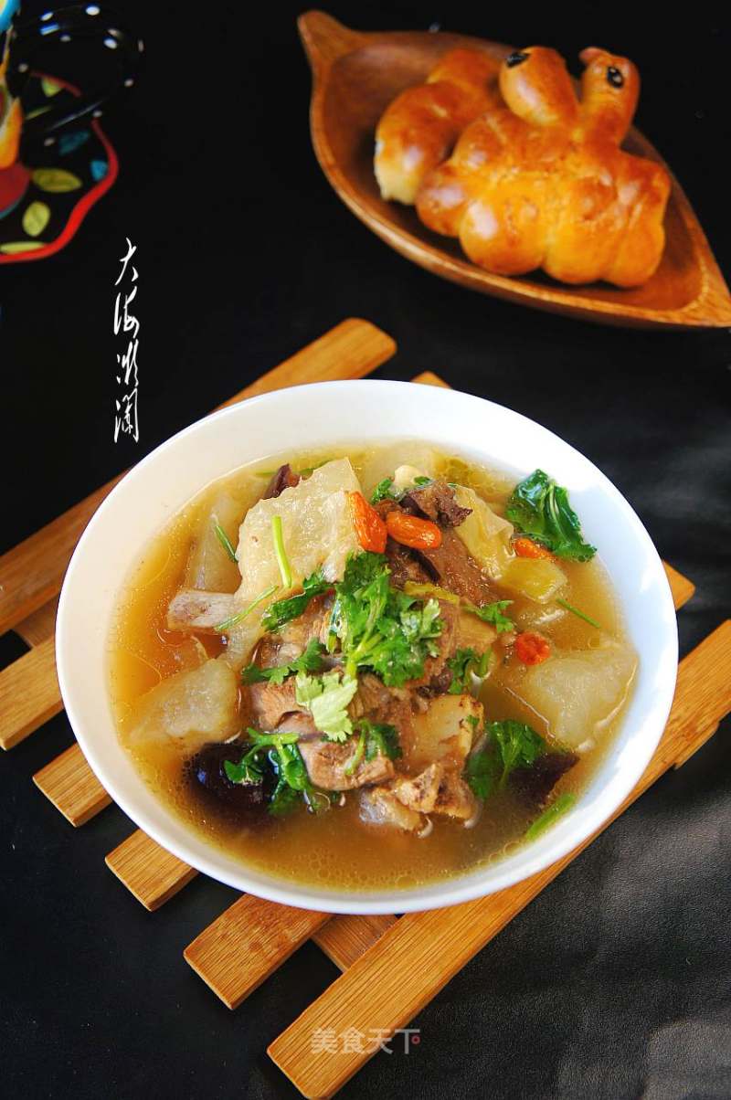 White Radish Big Bone Soup recipe