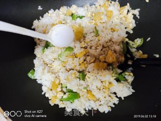 Steamed Bun and Egg Fried Rice recipe