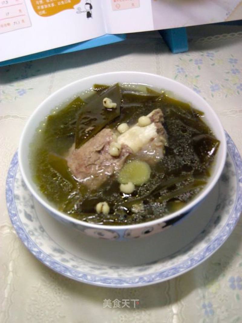 Summer Relief Soup——bone Seaweed and Barley Soup recipe