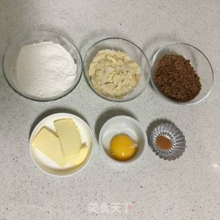 Brown Sugar Almond Chip Cookies recipe