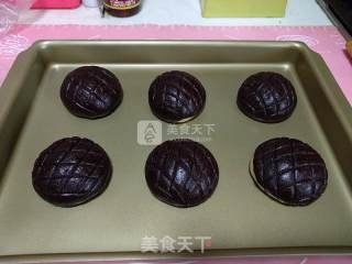 #aca烤明星大赛#cocoa Pineapple Buns recipe