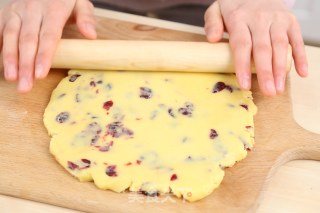 [cranberry Souffle], The Whole Family Loves to Eat recipe