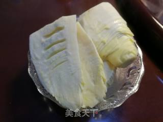 Fresh Meat, Winter Bamboo Shoots and Grass Head Shaomai recipe