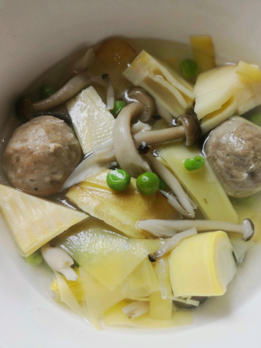 Stewed Winter Bamboo Shoots in Chicken Broth