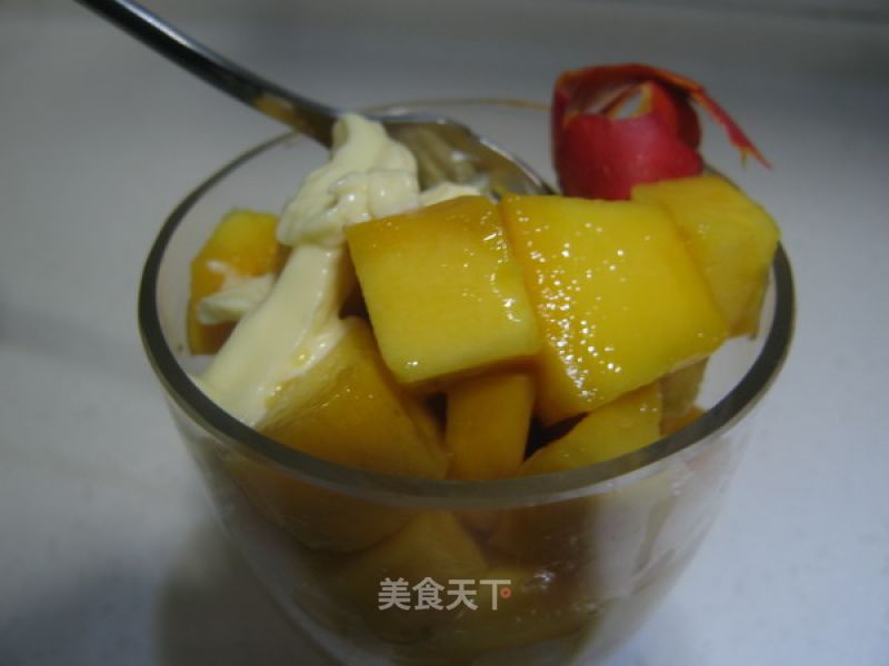 This Meal is Dedicated to The Sisters and Beauties Who Care about Their Weight--mango Salad Fruit Meal recipe