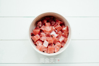 [shanghai] Beef Cubes with Black Pepper and Pleurotus recipe