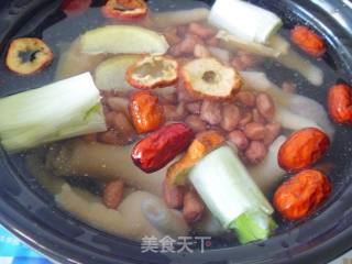 【healthy Soup Pot】peanut Chicken Feet Soup recipe