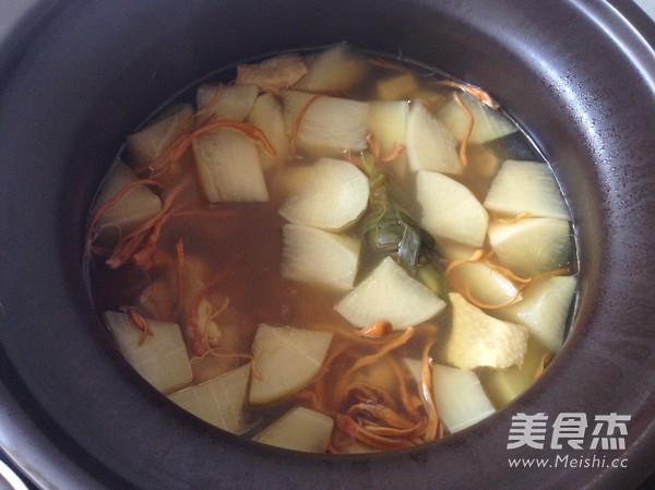 Supor, Cordyceps and Radish Stewed Duck Soup recipe