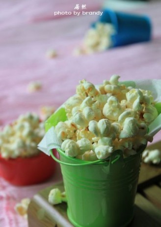Salty Milky Popcorn recipe