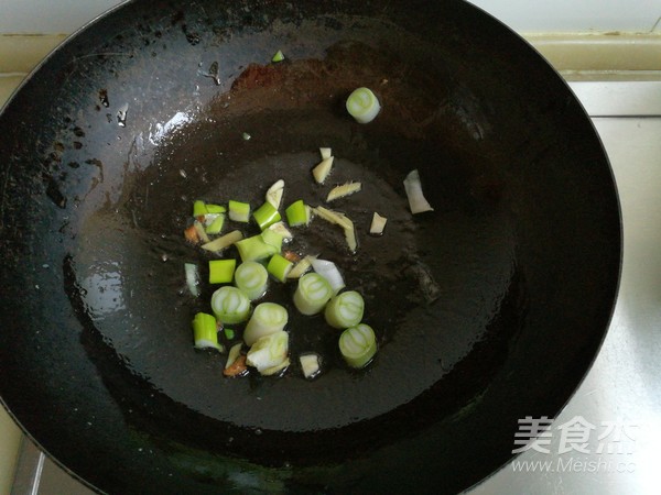 Cabbage Tofu Soup recipe