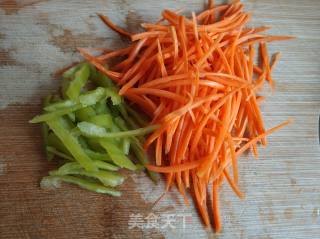 Stir-fried Shredded Pork with Enoki Mushroom recipe