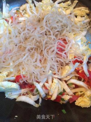 Stir-fried Noodles with Baby Vegetables recipe