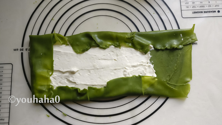 Matcha Jam Towel Roll recipe