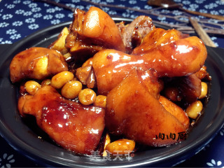 #trust之美#peanut Stewed Pig's Trotters#肉肉厨 recipe