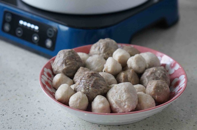 Beef Meatball Soup with Mushroom and Tomato Sauce recipe