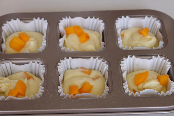 Yellow Peach Muffin recipe