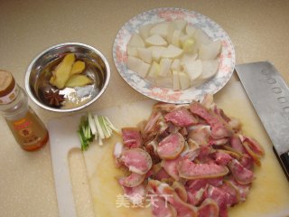 Niu Nose Stewed Radish Soup recipe